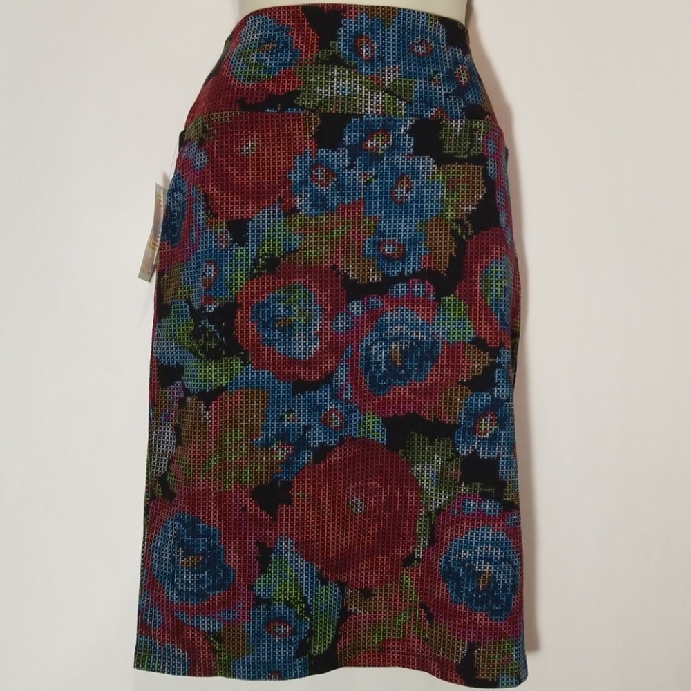 Lularoe Cassie NWT
